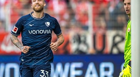 Fußball: Bundesliga, 1. FC Union Berlin - VfL Bochum, 32. Spieltag, An der Alten Försterei. Philipp Hofmann von VfL Bochum jubelt nach 4:2 Treffer. / Foto: Andreas Gora/dpa