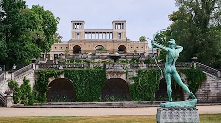 Blick auf das Orangerieschloss von Sanssouci in Potsdam. / Foto: Annette Riedl/dpa/Archiv