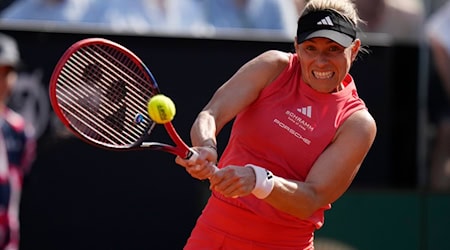 Angelique Kerber in Aktion. / Foto: Alessandra Tarantino/AP/dpa