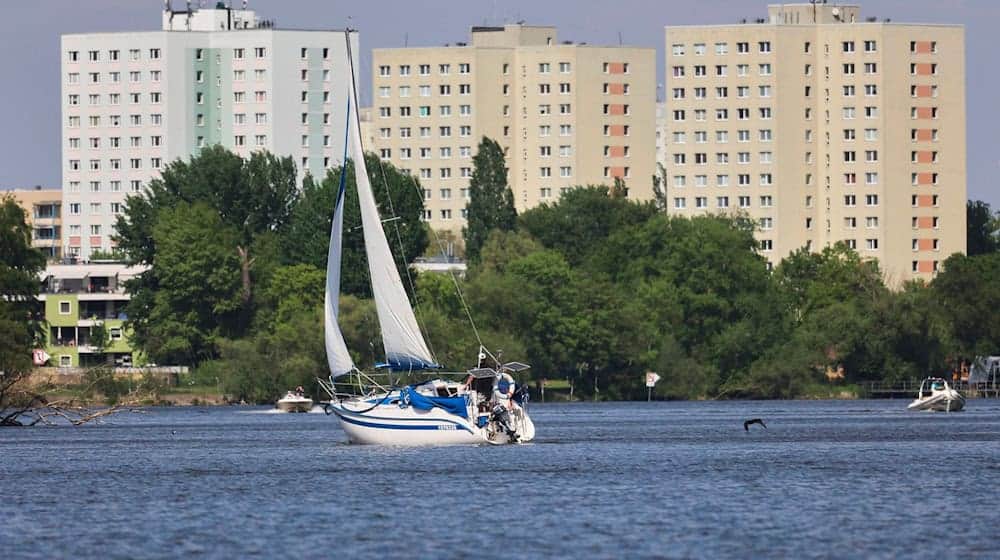 Brandenburg hat weniger Einwohner als gedacht. / Foto: Jörg Carstensen/dpa