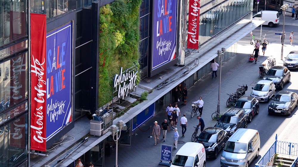 Die Diskussion um die Nachnutzung der Galeries Lafayette nimmt wieder Fahrt auf (Archivfoto). / Foto: Bernd von Jutrczenka/dpa