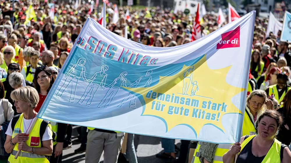 Seit Montag bestreikt Verdi die Kita-Eigenbetriebe in Berlin. Für die kommenden Wochen gibt es aber Entwarnung. (Archivbild) / Foto: Fabian Sommer/dpa