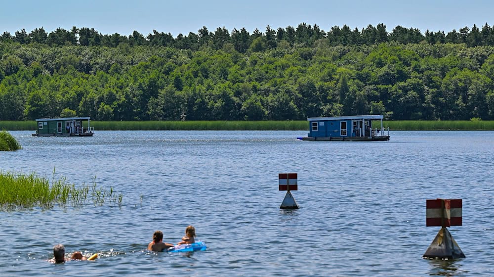 Kommunen können künftig Gästebeiträge von Touristen erheben, auch von Tagesgästen, die nicht übernachten. Bislang erheben vor allem Kur- und Erholungsorte eine Abgabe. (Archivbild) / Foto: Patrick Pleul/dpa/ZB