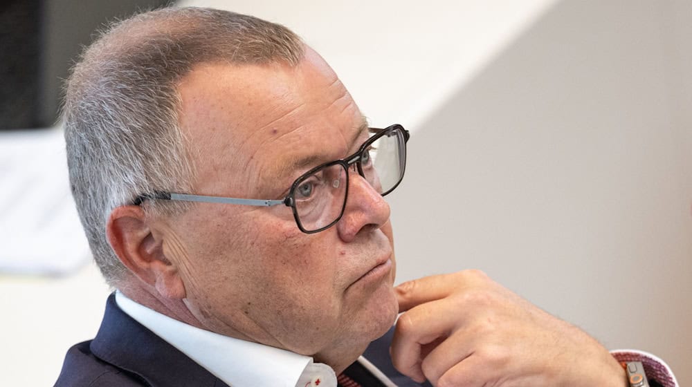 Michael Stübgen fordert Konsequenzen für die Entscheidungspraxis rund um das Asylverfahren syrischer Geflüchteter. / Foto: Hannes P. Albert/dpa