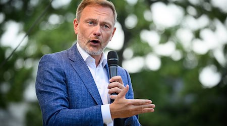 Warnt vor neuen Schulden: FDP-Chef Christian Lindner. / Foto: Bernd von Jutrczenka/dpa