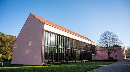 Um die liberale Rabbinerschule, das Abraham Geiger Kolleg in Potsdam, gibt es weiter Streit. Die Einrichtung feiert 25-jähriges Bestehen. (Archivbild) / Foto: Christophe Gateau/dpa