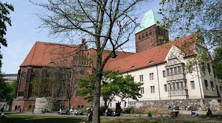 Zum Stadtmuseum Berlin gehören mehrere Standorte, darunter das Märkische Museum in Mitte oder die Berlin-Ausstellung im Humboldt Forum. (Archivbild) / Foto: Jens Kalaene/dpa-Zentralbild/ZB