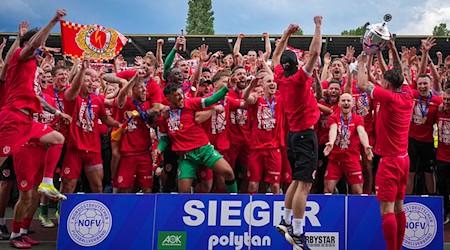 Energie Cottbus stieg in der vergangenen Saison direkt in die 3. Liga auf. / Foto: Soeren Stache/dpa