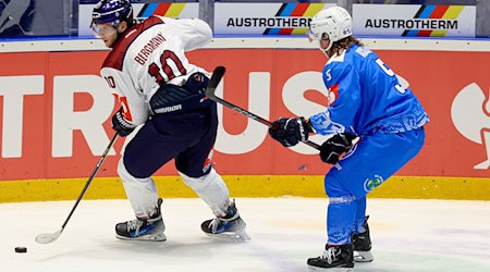 Auf dem Eis gewannen die Eisbären die Partie. / Foto: Michal Meissner/PAP/dpa