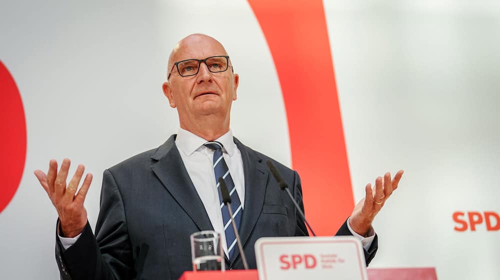 Will nach der Wahl mit BSW und CDU reden: Brandenburgs SPD-Ministerpräsident Dietmar Woidke. / Foto: Kay Nietfeld/dpa