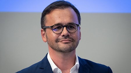 Jan Redmann will sich mit seiner Partei an seinen Wahlversprechen messen lassen. (Archivbild) / Foto: Soeren Stache/dpa