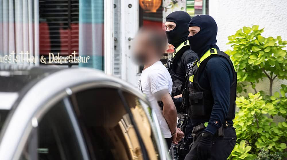 Der Berliner Senat will entschiedener gegen Organisierte Kriminalität vorgehen. (Archivfoto) / Foto: Paul Zinken/dpa