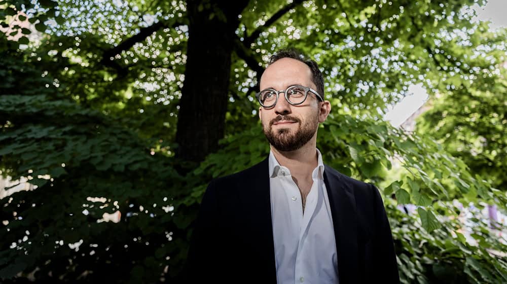 Star-Pianist Igor Levit soll bei der öffentlichen Generalprobe für Menschen unter 30 zu sehen sein. (Archivfoto) / Foto: Christoph Soeder/dpa