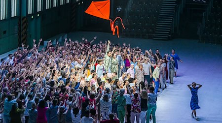 Die Komische Oper zeigt ein berühmtes Werk aus dem Barock im alten Flughafen Tempelhof - den «Messias» von Georg Friedrich Händel (1685–1759). / Foto: Jens Kalaene/dpa