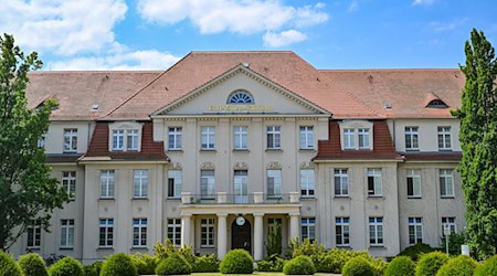 Der Teil zur Krankenversorgung an der neuen Medizin-Uni Lausitz ging aus dem Carl-Thiem-Klinikum in Cottbus hervor. (Archivbild) / Foto: Patrick Pleul/dpa