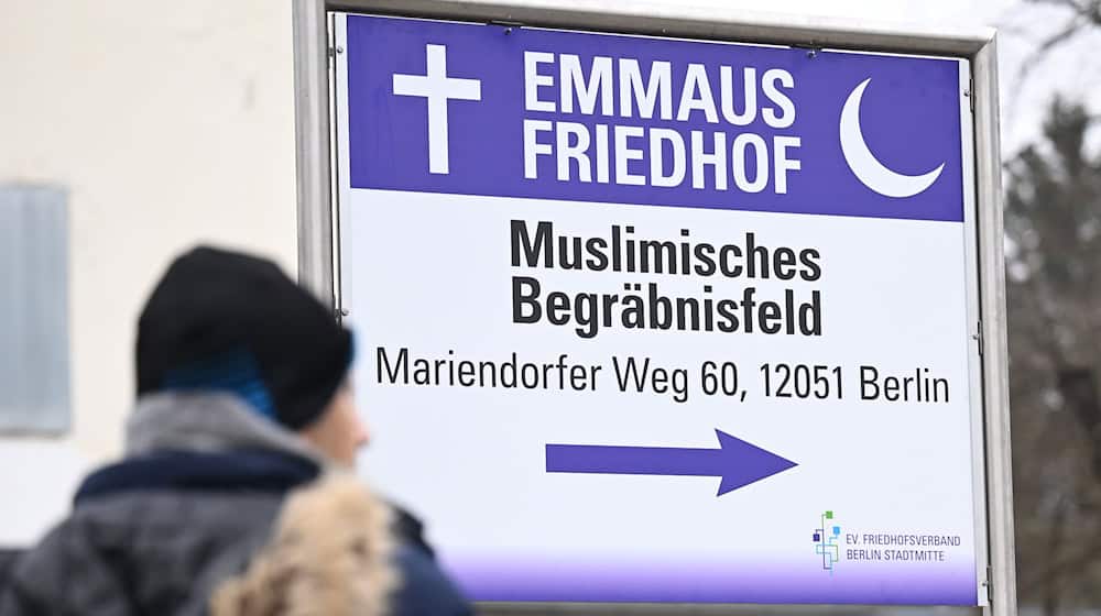 Die Berliner Bürgerplattformen rufen zu einer Kundgebung für mehr muslimische Gräber auf. (Archivfoto) / Foto: Britta Pedersen/dpa