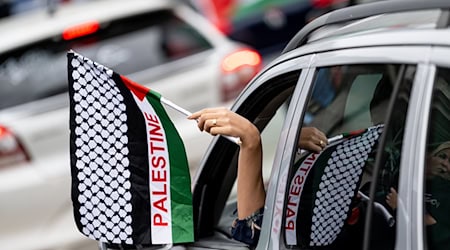 21 Demonstranten wurden vorübergehend festgenommen. (Symbolbild) / Foto: Fabian Sommer/dpa