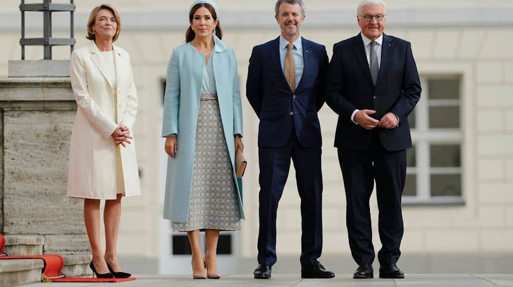 Für seinen Antrittsbesuch kam Frederik X. nun nach Deutschland und wurde vom Bundespräsidenten begrüßt. / Foto: Markus Schreiber/AP