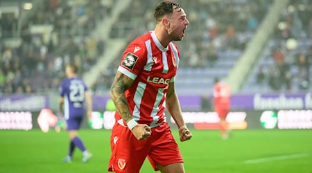 Timmy Thiele ist mit Energie Cottbus seit sieben Spielen ungeschlagen.  / Foto: Robert Michael/dpa