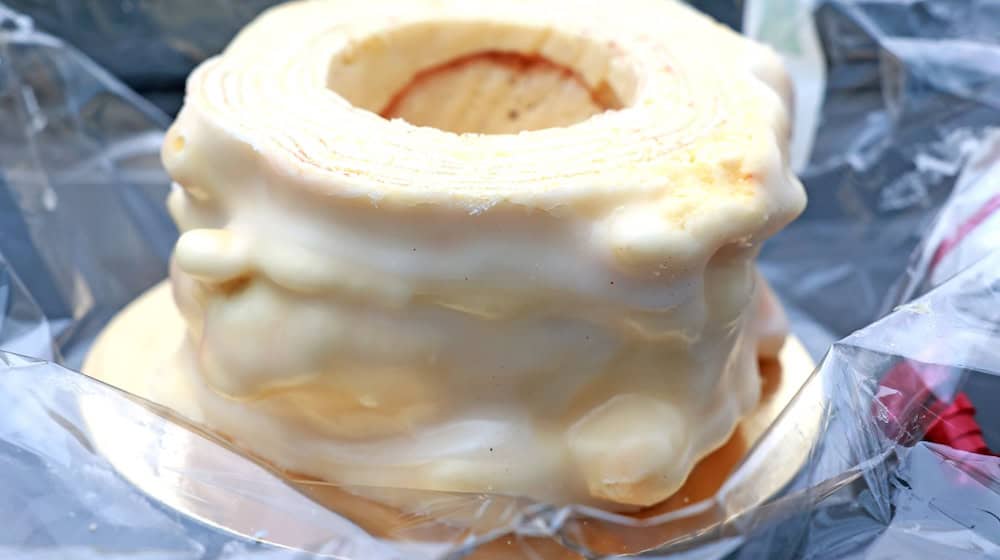 Der Salzwedeler Baumkuchen scheint besonders beliebt zu sein (Archivbild). / Foto: Peter Gercke/dpa-Zentralbild/dpa