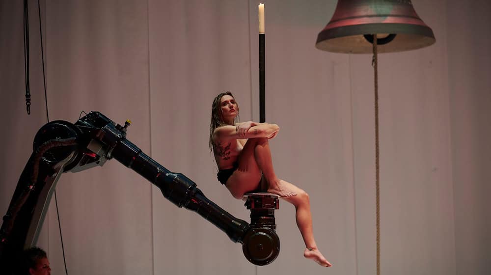 Bei den ersten beiden «Sancta»-Abenden an der Staatsoper in Stuttgart hatten Besucher über Übelkeit geklagt. / Foto: Matthias Baus/Staatsoper Stuttgart/dpa