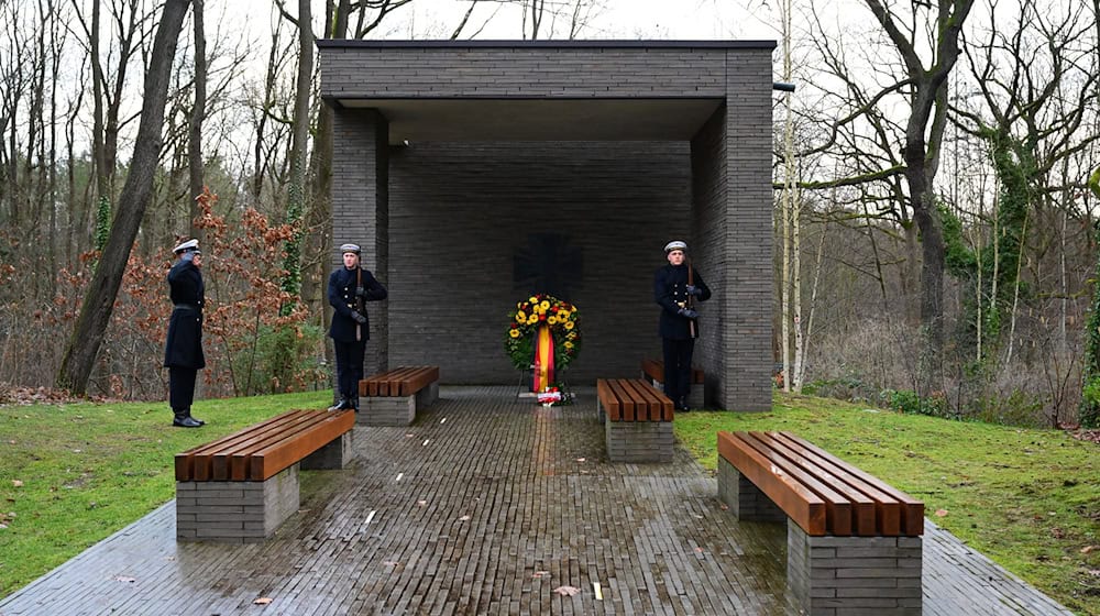 Die Gedenkstätte für gefallene Soldaten der Bundeswehr in der brandenburgischen Gemeinde Schwielowsee gilt in ihrer Form als deutschlandweit einmalig. (Archivbild) / Foto: Soeren Stache/dpa