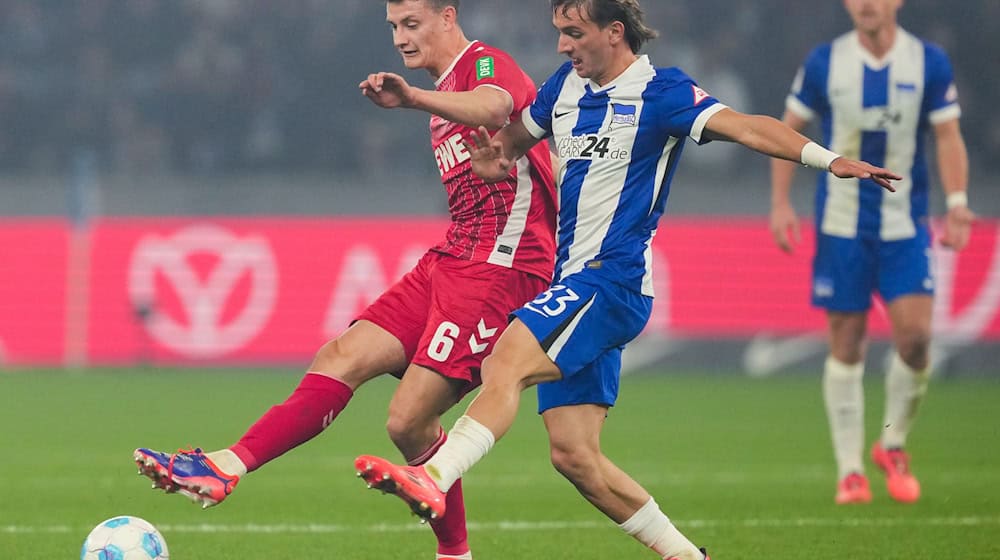 Die beiden früheren Bundesligisten Hertha BSC und der 1. FC Köln trafen in Berlin aufeinander. / Foto: Soeren Stache/dpa