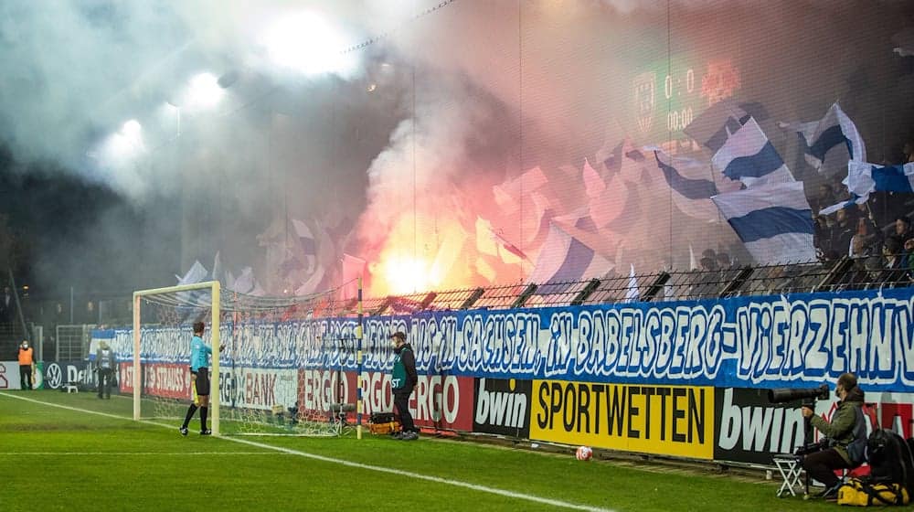 Der Regionalligist aus Potsdam bekam eine harte Strafe vom Landesverband.  / Foto: Andreas Gora/dpa