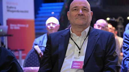 Brandenburgs BSW-Fraktionschef Robert Crumbach hat zwischenzeitlich nicht daran geglaubt, dass die Koalitionsverhandlungen mit der SPD einen erfolgreichen Abschluss finden.  / Foto: Michael Bahlo/dpa