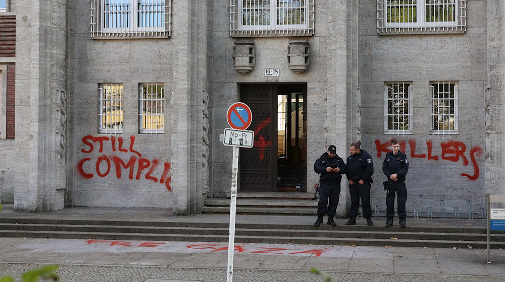 An der Freien Universität kommt es immer wieder zu Protestaktionen. (Archivbild)  / Foto: Jörg Carstensen/dpa