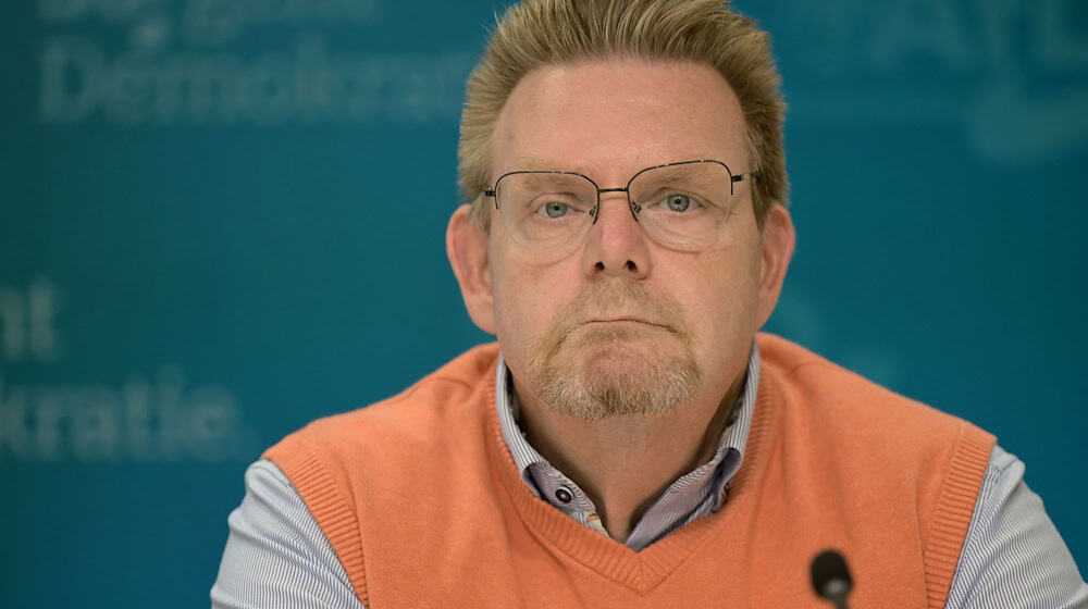 Der AfD-Landtagsabgeordnete Lars Hünich ist zum Vorsitzenden des Agrarausschusses im Landtag gewählt worden. (Archivbild) / Foto: Michael Bahlo/dpa