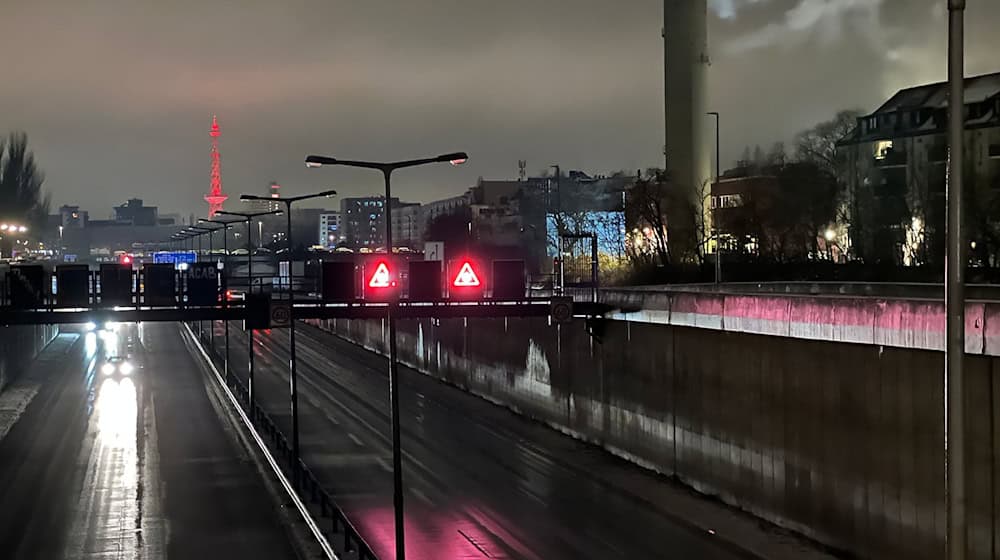 Die A100 ohne Beleuchtung. / Foto: Julius Schreiner/TNN/dpa