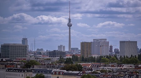 Die Mieten in Berlin sind in den vergangenen Jahren deutlich gestiegen. Die Berliner SPD fordert wirksame Instrumente dagegen. (Symbolbild) / Foto: Monika Skolimowska/dpa