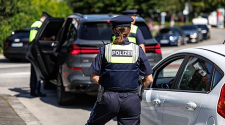 Die Bundespolizei hat im ausgelaufenen Jahr deutlich weniger unerlaubte Einreisen registriert. (Archivfoto) / Foto: Matthias Balk/dpa