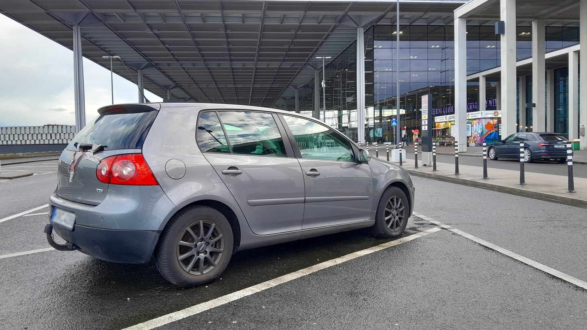 Kann Ich Als Apcoa Dauerparker Am Flughafen Parken www.diebrandenburger.de