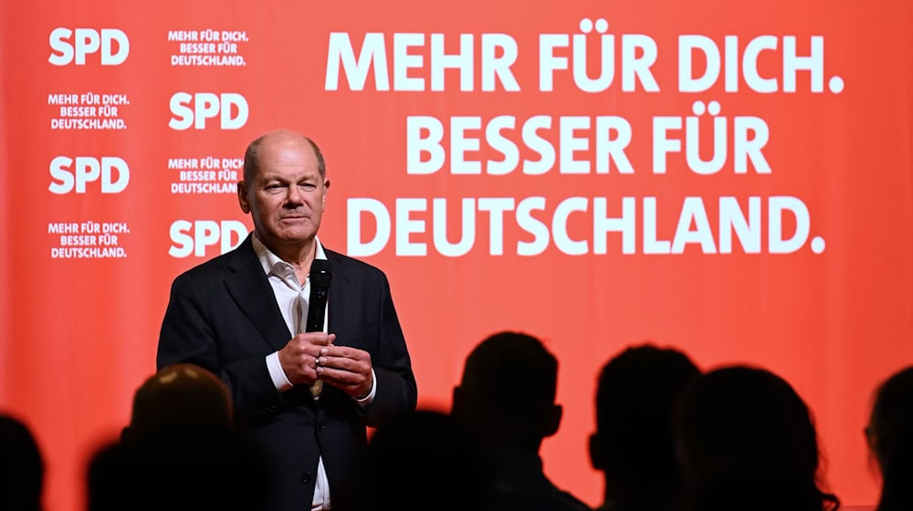 Kanzler Olaf Scholz tourt im Wahlkampf durch Deutschland. (Archivbild)  / Foto: Hendrik Schmidt/dpa