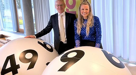 Das Lottoglück in der Spielart Glücksrakete war in der jüngsten Ziehung einem Spieler in Brandenburg besonders wohlgesonnen.  / Foto: Frank Pfaff/dpa