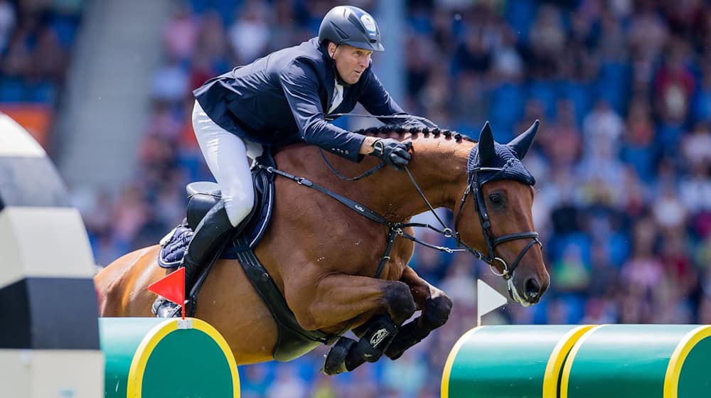 André Thieme startet auch 2025 beim CSI in Neustadt-Dosse. / Foto: Rolf Vennenbernd/dpa