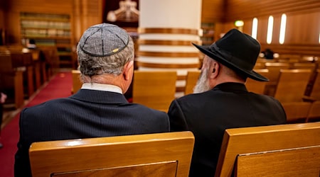 Die Jüdische Gemeinde Chabad Berlin wünscht sich eine neue Synagoge. (Archivbild) / Foto: Fabian Sommer/dpa