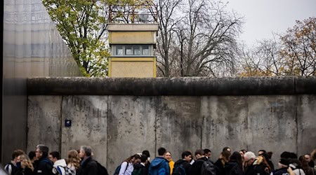 An der Gedenkstätte Berliner Mauer können Besucher das einstige DDR-Grenzregime gut nachvollziehen. (Archivbild) / Foto: Christoph Soeder/dpa