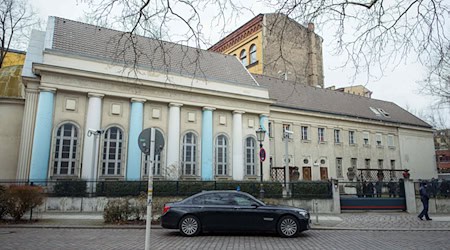 Die heutige Synagoge ist Teil der Jüdischen Gemeinde zu Berlin. (Archivbild)  / Foto: Gregor Fischer/dpa