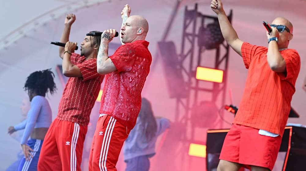 Die Band Culcha Candela steht wegen eines Chatverlaufs mit einer jungen Frau in der Kritik. (Archivbild) / Foto: Uwe Anspach/dpa