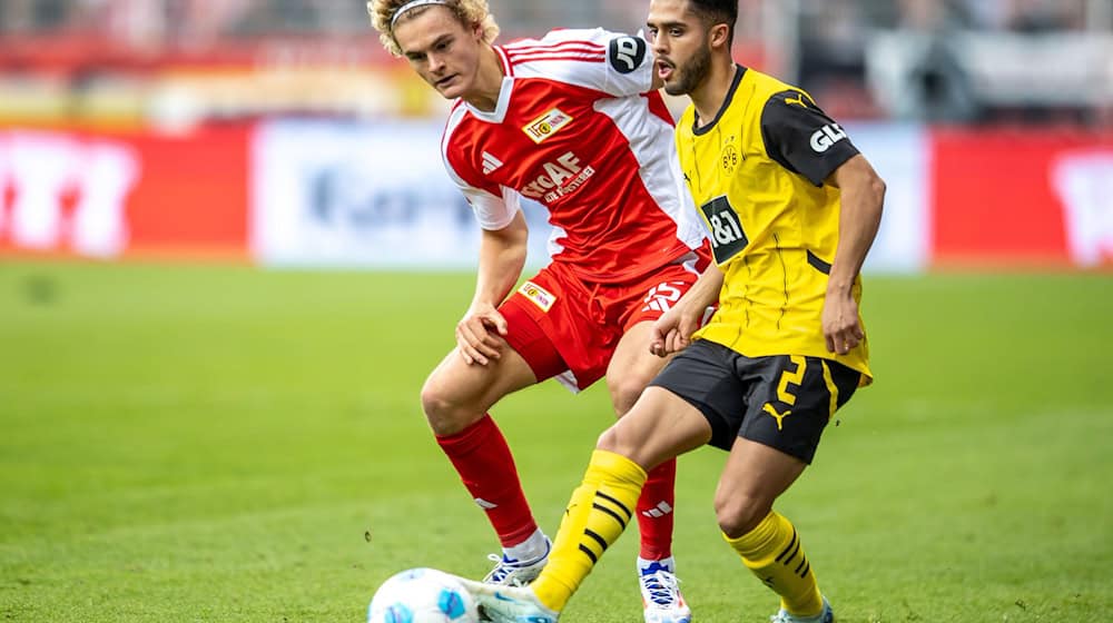 Tom Rothe konnte mit Union Berlin das Hinspiel gegen Dortmund gewinnen.  / Foto: Andreas Gora/dpa