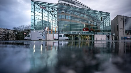 Vor der Bundeszentrale der CDU sind für den Abend der Bundestagswahl Proteste angekündigt. (Illustration) / Foto: Michael Kappeler/dpa