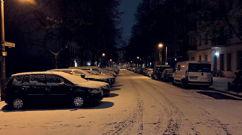 Über Nacht ist Schnee gefallen.  / Foto: Wolfgang Müller/dpa