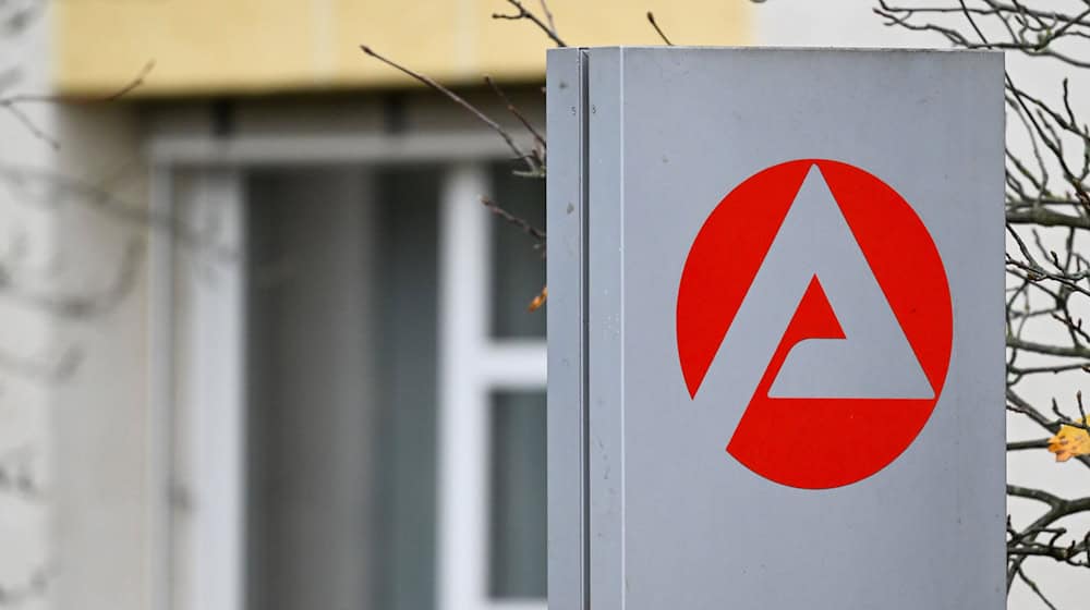 Bei der Zahl der Arbeitslosen gibt es in Brandenburg nur wenig Bewegung. (Archivbild) / Foto: Soeren Stache/dpa