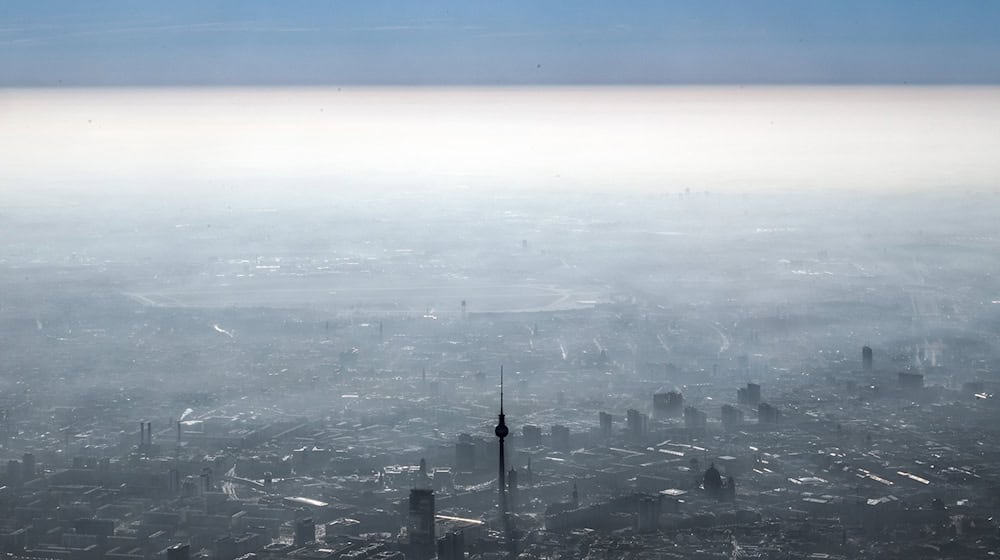 Keine gute Aussicht für Berlin: Touristisch gilt die Stadt nicht mehr als Trendziel. (Archivbild) / Foto: Federico Gambarini/dpa