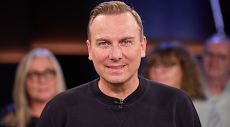 Tim Raue eröffnet bald sein neues Restaurant im Fernsehturm. (Archivbild) / Foto: Georg Wendt/dpa