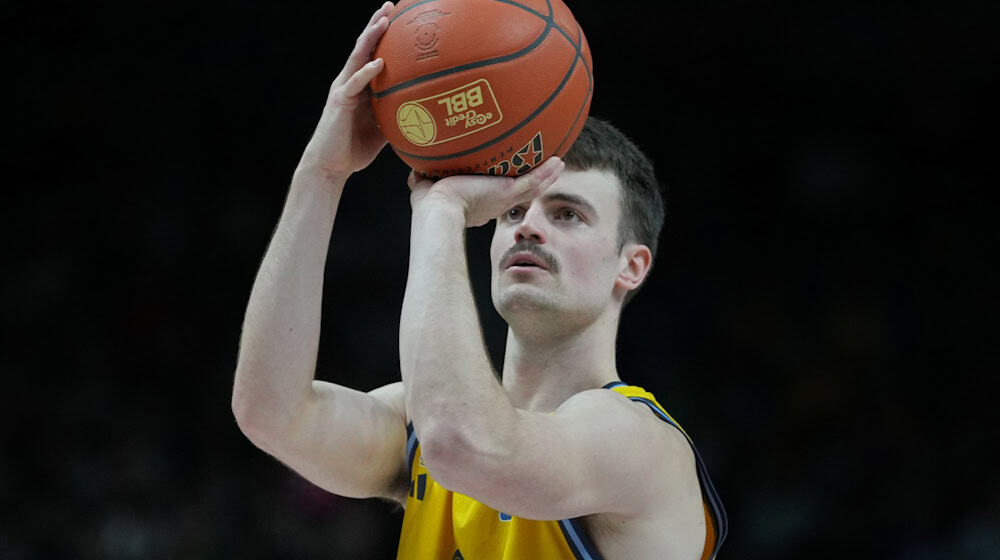 Nationalspieler Jonas Mattisseck ist optimistisch für den Playoff-Einzug. / Foto: Soeren Stache/dpa