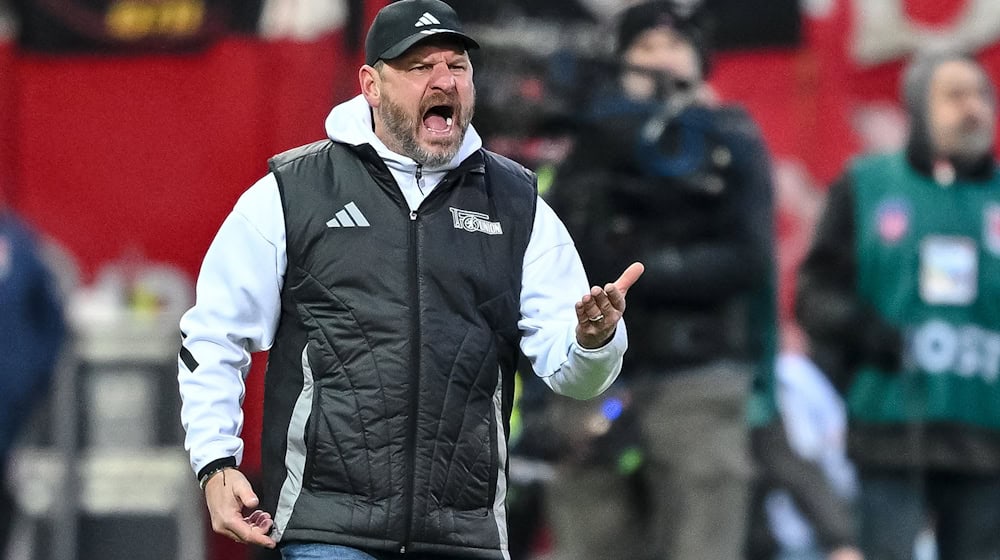 0:2 im Hinspiel: Union-Coach Steffen Baumgart hatte im Januar wenig Grund zur Freude.  / Foto: Harry Langer/dpa